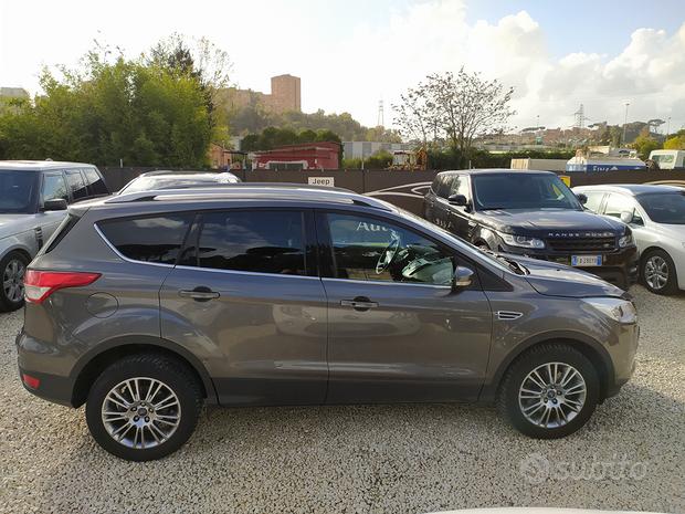 Ford Kuga 2.0 TDCI 140 CV 2WD Titanium